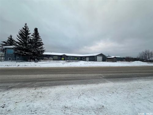 308 &amp; 310 Husky Ave, Air Ronge, SK, S0J3G0 | Card Image
