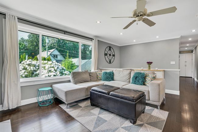 10135 Brentwood Dr, House other with 5 bedrooms, 3 bathrooms and 6 parking in Chilliwack BC | Image 10