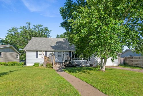 1219 10th Ave Ne, Brainerd, MN, 56401-2353 | Card Image