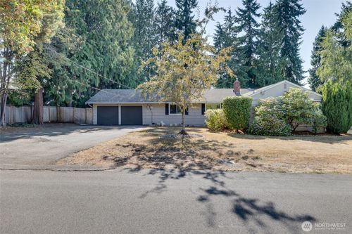 1030 Grandview St, Edmonds, WA, 98020-2635 | Card Image