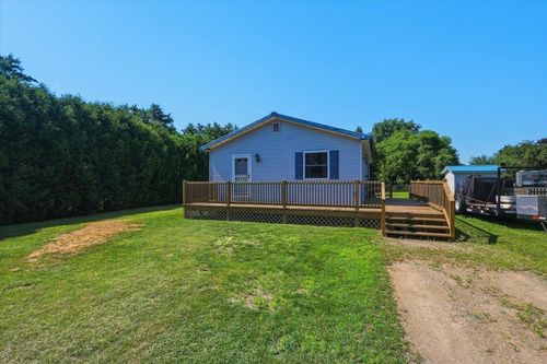 122 Meadow Rd, Milton, VT, 05468-3751 | Card Image