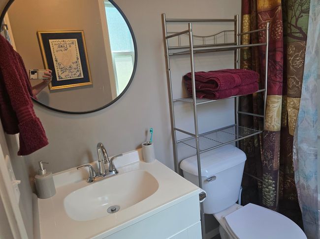 35312 N Newport Hwy, House other with 3 bedrooms, 2 bathrooms and null parking in Chattaroy WA | Image 34