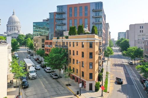 202-121 S Hamilton St, Madison, WI, 53703-4194 | Card Image