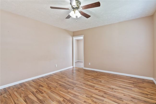 1056 Lessing St, House other with 4 bedrooms, 2 bathrooms and 1 parking in Pittsburgh PA | Image 5