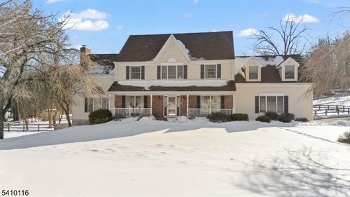 1 Yard Ct, FLEMINGTON, NJ, 08822-5595 | Card Image