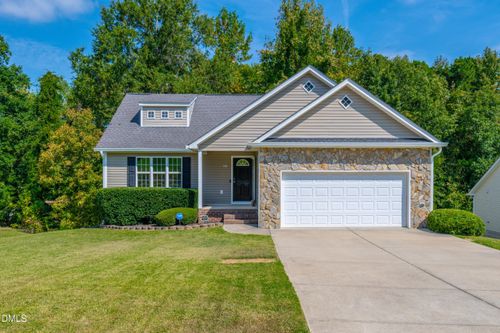 455 Crusaders Dr, Sanford, NC, 27330-6201 | Card Image