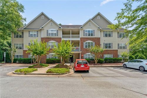 unit-1a-4712 Brighton Park Dr, Winston-Salem, NC, 27103-5282 | Card Image