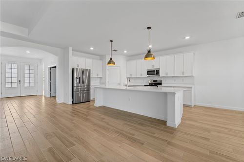 1779 Hagen Ct, NAPLES, FL, 34120-0530 | Card Image