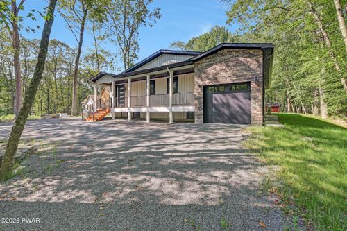 517 Maple Ridge Dr, Lords Valley, PA, 18428 | Card Image