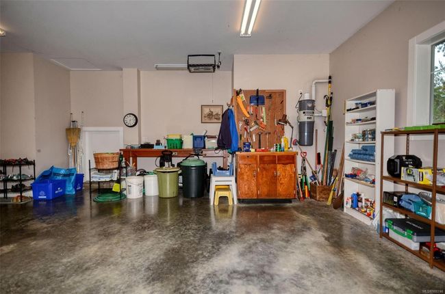 Second view of garage | Image 31
