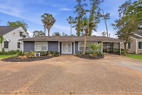 2615 Louisiana St, Beaumont, TX, 77702-1216 | Card Image