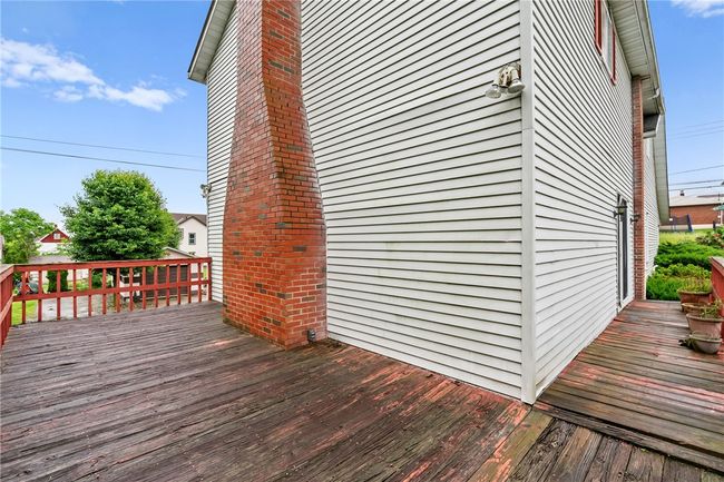 1103 2 Nd St, House other with 3 bedrooms, 3 bathrooms and 2 parking in Monessen PA | Image 27