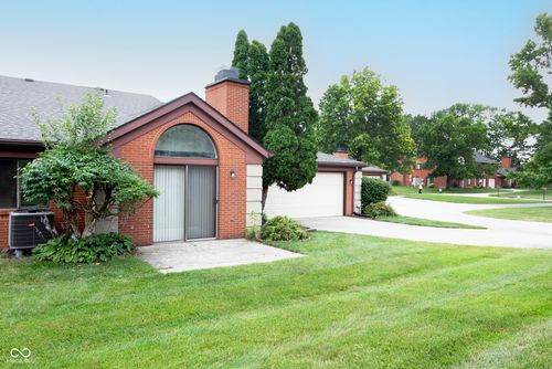 2263 Golden Oaks N, Indianapolis, IN, 46260 | Card Image