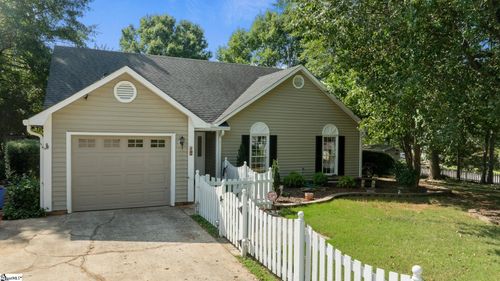 35 Chinaberry Ln, Simpsonville, SC, 29680-6332 | Card Image
