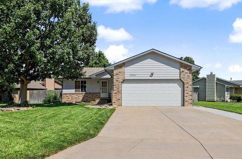 10931 W Dora Ct, Wichita, KS, 67209-1262 | Card Image
