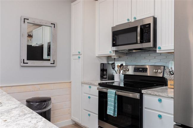 UNIT-402 - 1701 Station St, Townhouse with 3 bedrooms, 3 bathrooms and 2 parking in Port Aransas TX | Image 10