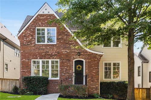 2685 Grady St Se, Smyrna, GA, 30080-1913 | Card Image