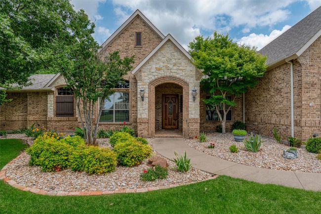 136 Whispering Winds Dr, House other with 4 bedrooms, 3 bathrooms and null parking in Gunter TX | Image 4