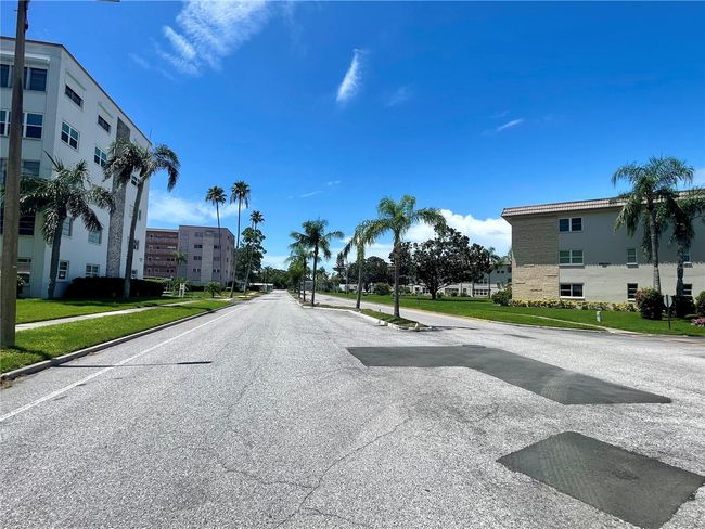 UNIT-406 - 5623 80 Th St N, Condo with 1 bedrooms, 1 bathrooms and null parking in St Petersburg FL | Image 25