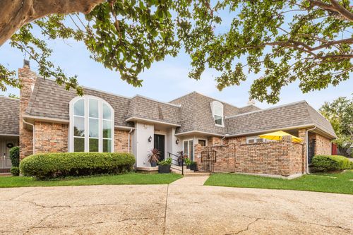 10541 Berry Knoll Dr, Dallas, TX, 75230-4273 | Card Image