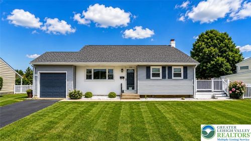 2122 Vista Drive, Bethlehem City, PA, 18018 | Card Image
