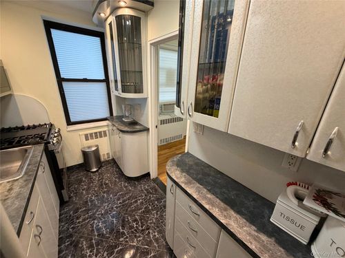 b12-99 66th Avenue, New York, NY, 11374 | Card Image