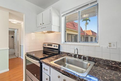 206-6074 Forest Hill Blvd, West Palm Beach, FL, 33415-6295 | Card Image