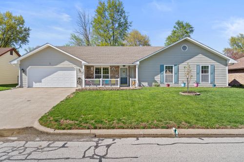 1001 Carla Dr, Boonville, MO, 65233-1881 | Card Image