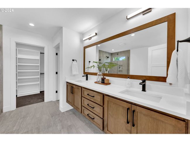 3900 W 2 Nd St, House other with 4 bedrooms, 3 bathrooms and 2 parking in Washougal WA | Image 34