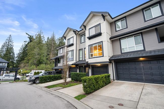 55 - 8570 204 Street, Townhouse with 3 bedrooms, 2 bathrooms and 3 parking in Langley BC | Image 2