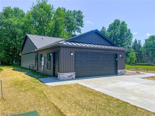 4859 Oasis Avenue, Wooster, OH, 44691 | Card Image