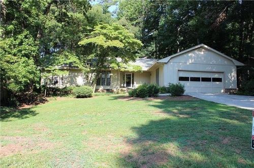 3526 Clubland Dr, Marietta, GA, 30068-2510 | Card Image