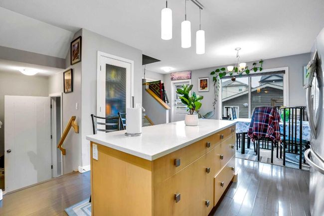 1240 Kings Heights Rd Se, House other with 4 bedrooms, 5 bathrooms and 4 parking in Airdrie AB | Image 37