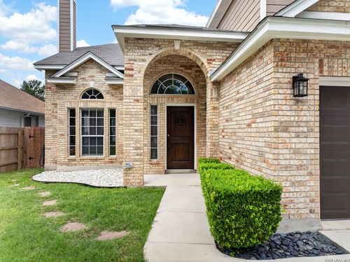 2110 Redwoods Crst, San Antonio, TX, 78232-3905 | Card Image