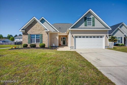 115 Kenmore Ct, New Bern, NC, 28560-8523 | Card Image