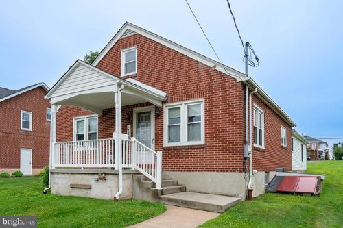 519 Jefferson St, EAST GREENVILLE, PA, 18041-1507 | Card Image