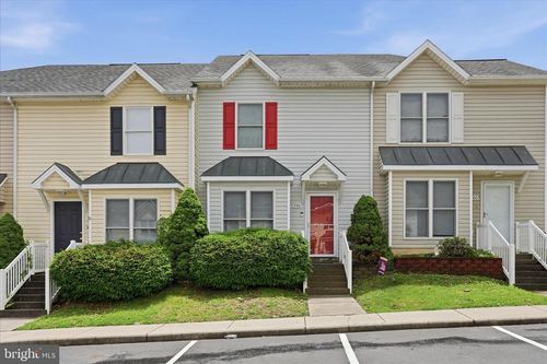 770 Merlins Way, HARRISONBURG, VA, 22801-7722 | Card Image