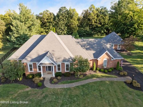 113 Stoney Creek Ct, Pewee Valley, KY, 40056-9140 | Card Image