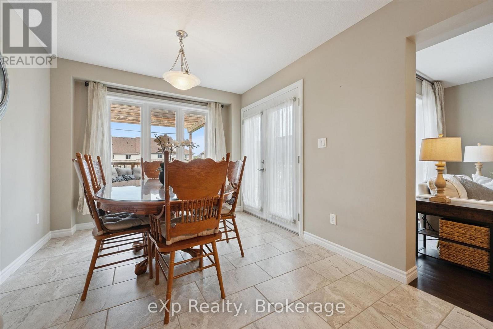 Residential in Guelph (Victoria North) 3