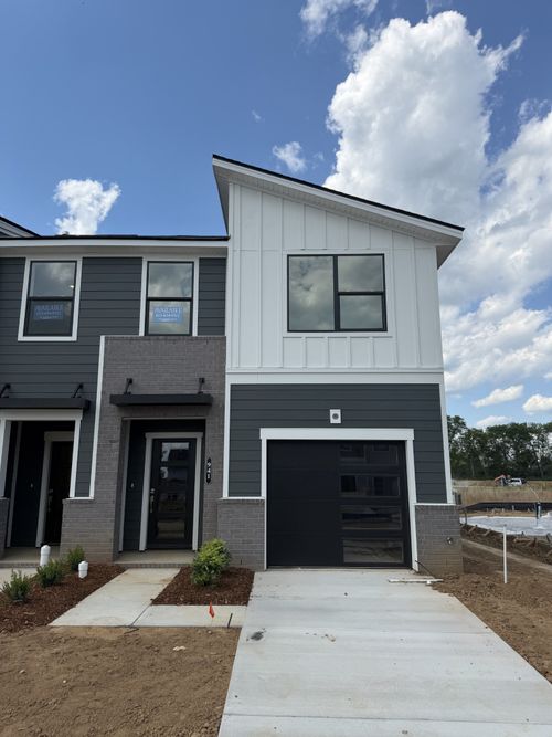 941 Tellico St, Gallatin, TN, 37066-6286 | Card Image