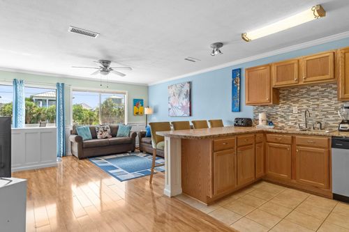 206-445 Gulf Shore Dr, Destin, FL, 32541-5005 | Card Image