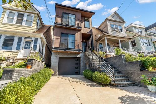 1-152 Beach St, Jersey City, NJ, 07307-4411 | Card Image