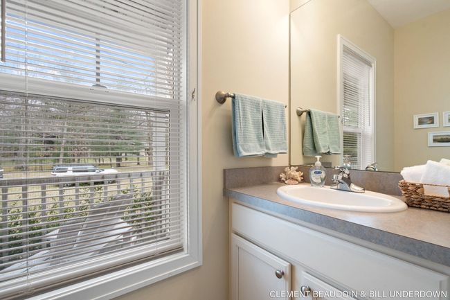 2- main floor powder room | Image 20
