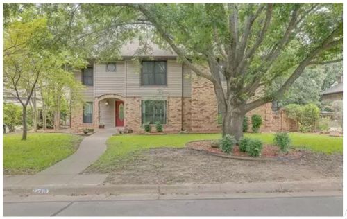 2719 Sunrise Drive, Arlington, TX, 76006 | Card Image