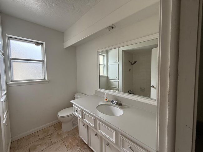 19310 Oak Timbers Dr, House other with 4 bedrooms, 3 bathrooms and 2 parking in Humble TX | Image 15