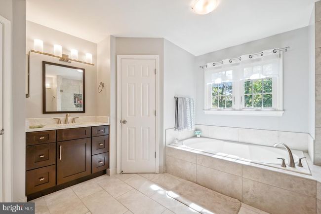 13117 Crestbrook Dr, House other with 4 bedrooms, 4 bathrooms and null parking in MANASSAS VA | Image 42