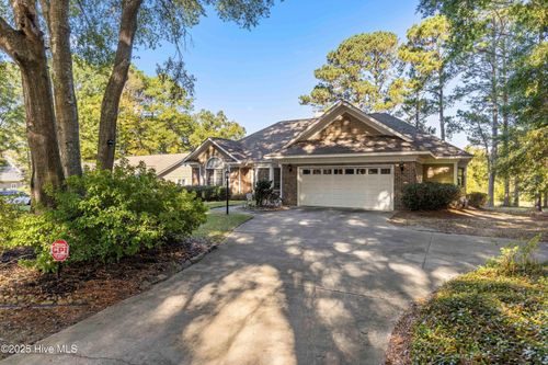 613 Kings Trl, Sunset Beach, NC, 28468-5319 | Card Image