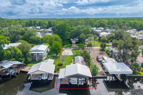 192 Se 241st St, Suwannee, FL, 32692 | Card Image