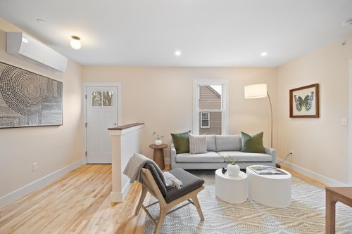 1-10 Galvin Street, Portland, ME, 04103 | Card Image