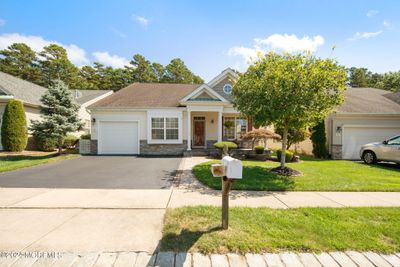 29 Vineyard Way, Home with 3 bedrooms, 3 bathrooms and null parking in Barnegat NJ | Image 3